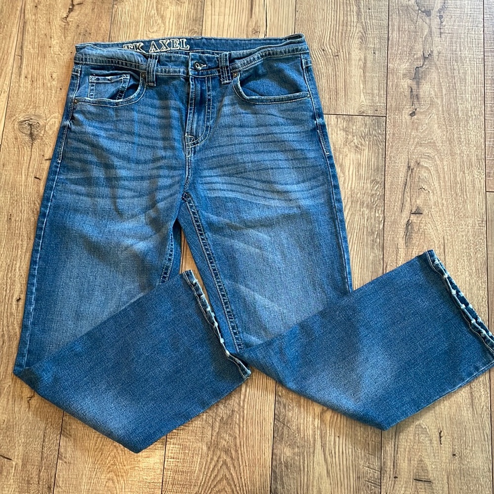 Men’s TK AXEL 36x32 Harbor jeans.
